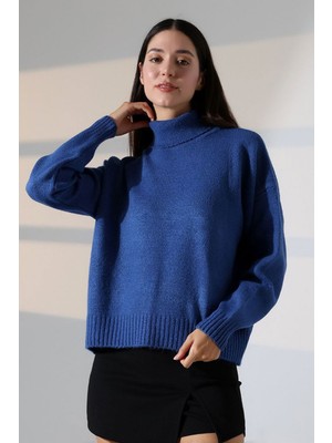 Lior Design Indigo Boğazlı Yumuşak Dokulu Triko Kazak BCES-252023