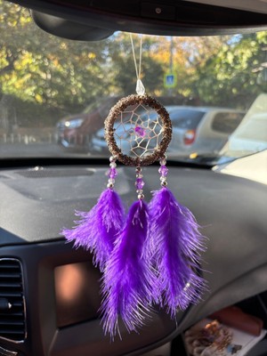 Mor Tüylü Düş Kapanı Motifli Yat Süsü, Şık ve Zarif Dekorasyon Hissi