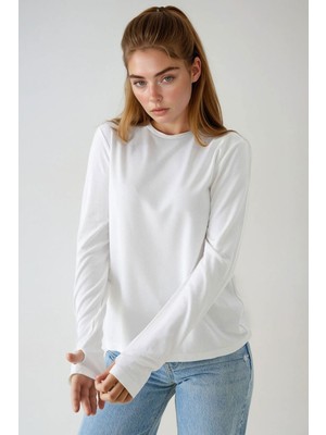 Lior Design Beyaz Parmak Geçirmeli Bisiklet Yaka Basic Bluz BCHPK-251212