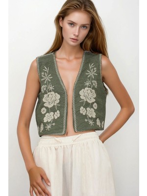 Lior Design Haki Nakış Detaylı Astarlı Dokulu Crop Yelek BCHESQ-251145