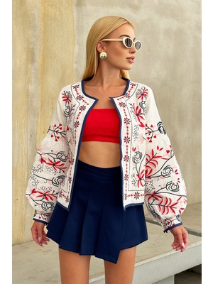 Lior Design Beyaz Nakışlı Ceket BCHESQ-251057