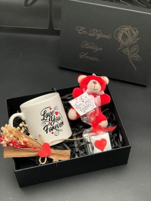 UltraMint Sevgililer Günü Kupa ve Çikolata Kutusu, Aşk ve Mutluluk Hediye