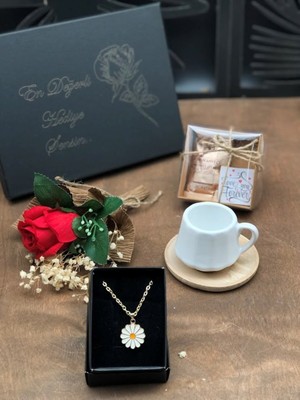 UltraMint Sevgililer Günü Papatyalı Aşk Hediye, En Değerli Sürpriz