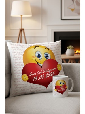 UltraMint Sevgililer Günü Için Şık Kupa ve Yastık Seti, Özel Hediye Alternatifi
