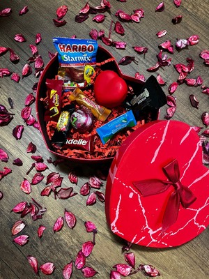 UltraMint Işıklı Kalp Hediye Kutusu, Sevgililer Günü ve Özel Günler Için Mükemmel Seçenek