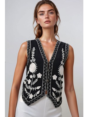 Lior Design Siyah Düğme Detaylı Nakış Işlemeli Keten Yelek BCHESQ-251067