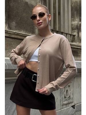 Lior Design Bej Bisiklet Yaka Düğmeli Triko Hırka BCHZCK-251267