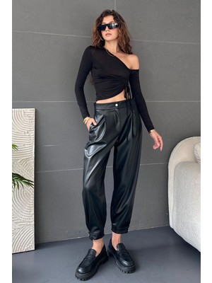 Lior Design Siyah Tek Omuz Yanı Büzgü Detaylı Sandy Bluz BCDF-241097