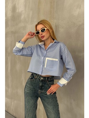 Lior Design Mavi-Beyaz Manşet ve Cepleri Garnili Çizgili Oversize Crop Dokuma Gömlek BC231036