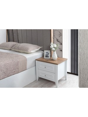 Doressa Yanis Komodin