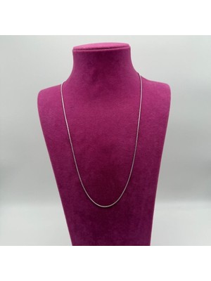 Mare Accessories Zarif Gümüş Tonlu Ince Zincir Kolye