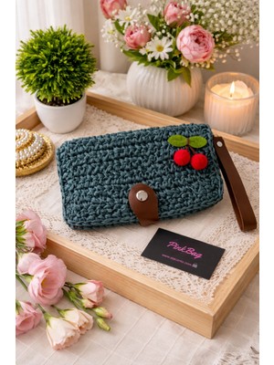 UltraMint Sevgililer Günü Özel El Yapımı Rafya Cüzdan, Şık ve Renkli Tasarım