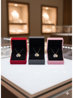 UltraMint Vintage Çelik Gümüş Renk Ay Yıldız Işlemeli Sevgiliye Kolye (45CM)