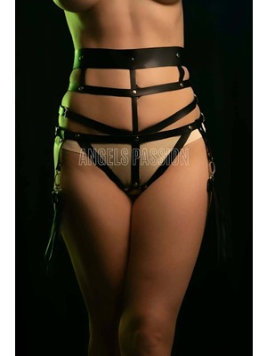 Püskül Detaylı Siyah Deri Fantazi Külot Harness