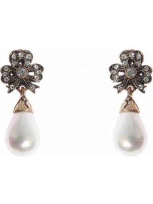 UltraMint Parlak Damla Inci Taşlı Fiyonk Tasarımlı Zarif Küpe