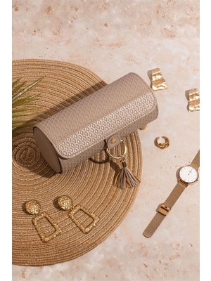 UltraMint Şık Silindir Takı Kutusu, Güvenle Saklayın ve Düzenleyin