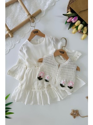 Miniğimin Cicileri Dantel Detaylı Örgü Yelekli Kız Çocuk 2’li Elbise Takım - Beyaz