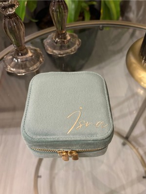 UltraMint Kişiye Özel Kadife Takı Kutusu ve Mücevher Organizer Gold Detaylı