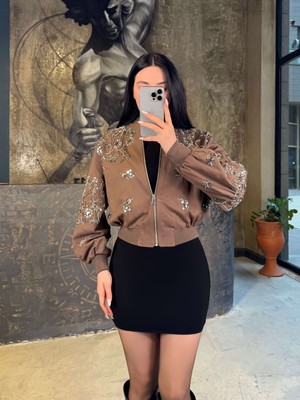 Asena Önü ve Araksı Boncuk Işlemeli Ithal Astarlı Kot Bomber Ceket Kahve