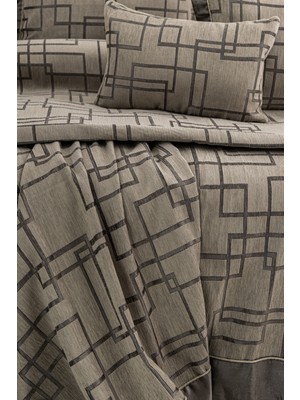 Calantha Home Collection Megan 4 Parça Çift Kişilik Yatak Örtüsü Seti Kahverengi 240 x 260 cm