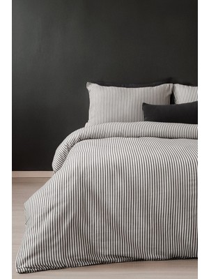 Barine İnce Çizgili Pamuk Saten Çift Kişilik Nevresim Seti Siyah