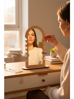 UltraMint Kişiye Özel Dekoratif Aynalı Masaüstü Takı Düzenleme Standı