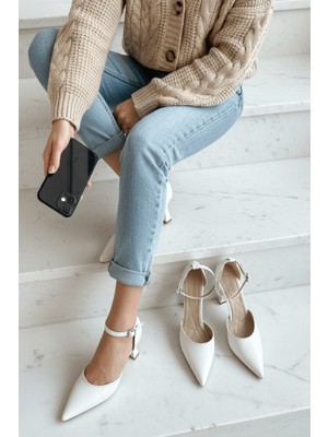 Divolya Fetuma Beyaz  (8 cm Topuklu ) Sivri Burun Topuklu Ayakkabı