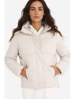 DeFacto Regular Fit Kapüşonlu Fermuarlı Şişme Mont F2143AX25WN