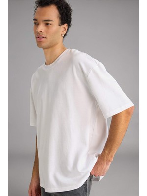 DeFacto Nefes Alabilen Oversize Tişört X3926AZ26SP