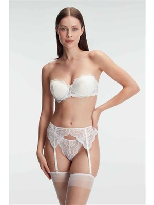 MOTTO10 Butik Kadın Sütyen, Jartiyer, String ve Çorap Takım (4843)