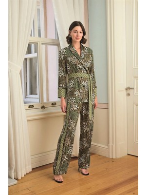 MiraLive Çiçek Yaprak ve Etnik Desenli Pijama Takımı