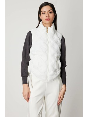 On Fashion Kadın Ekru Şişme Yelek 60997