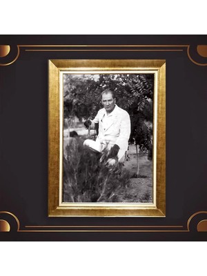 Giyense Özel Seri Altın Paspartulu Çerçeveli Atatürk Tablo FTY104
