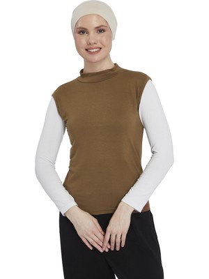 Organik Kolsuz Balıkçı Yaka Likralı Kadın Sıfır Kol Body - Açık Çikolata