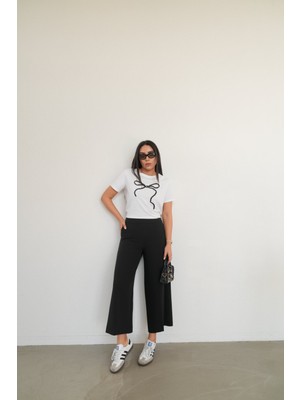 Özge Özgenç Yandan Fermuarlı Kumaş Pantolon