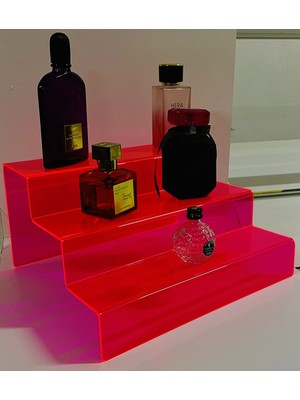 UltraMint 3 Katlı Merdiven Stand (30CM) Güvenli ve Sağlam Çok Katlı Raf