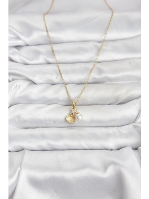 Maarketim 316L Çelik Zincir Gold Renk Deniz Kabuğu ve Deniz Yıldızı Model Zirkon Taşlı Kadın Kolye