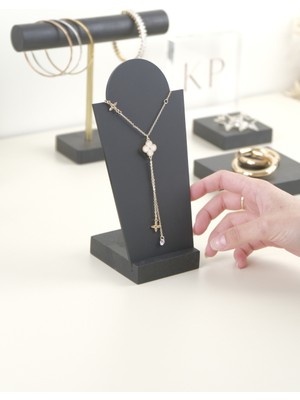 UltraMint Siyah Mat Takı Sergi Standı, Şık ve Kullanışlı Eşsiz Tasarım