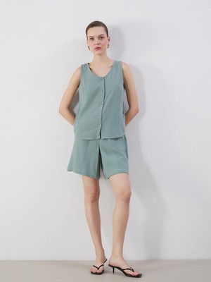 Lc Waikiki Yeni Sezon Beli Lastikli Dokulu Müslin Kadın Şort