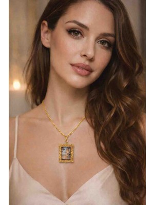 Myth Atelier El Yapımı Venüs'ün Doğuşu Gold Çerçeveli Özel Tasarım Kolye - Hediye, Sanatsal, Zarif ve Şık