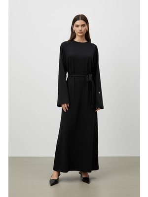 Puane Kadın Uzun Kollu Belden Kuşaklı Rahat Kesim Uzun Elbise