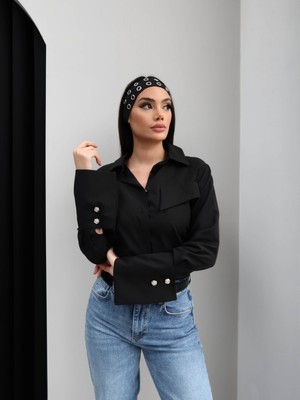 Esra Helvacı Siyah Kol Manşetli Gömlek