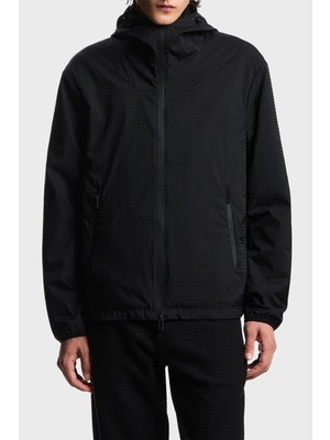 Emporio Armani Regular Fit Logolu Kapüşon Yaka Mont Erkek Mont EM004952 AF15384 UC001