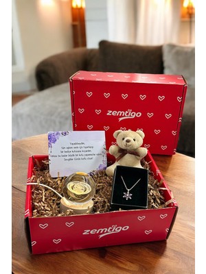 PremiumPort Sevgililer Günü Için Kalp Kutulu Ayıcık ve Satürn Halka Kar Küresi Seti