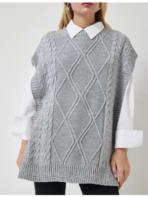 Yuga Knitting Kadın Süveteri Uzun 75 cm Gri Triko Örgü Detaylı Bisiklet Yaka Rahat Kesim