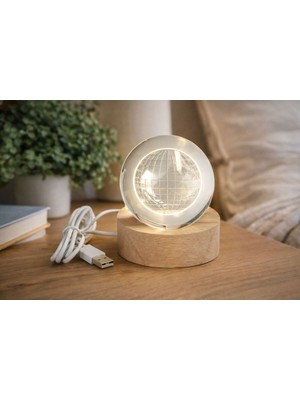 PremiumPort 3D Kristal Küre Masa Lambası Ahşap Tabanlı USB LED Gece Lambası