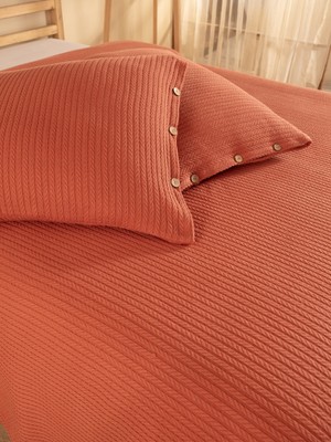 Örgüdesen Pike& Yatak Örtüsü Yastıklı