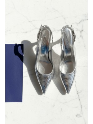 Divolya Voli Gümüş Yanı Tokalı (8 Cm) Sivri Burun Topuklu Ayakkabı