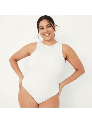 Merlot Büyük Beden Halter Yaka Esnek Çıtçıtlı Örme Body