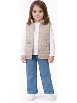 İrem Çocuk Giyim Kız Çocuk Kapitone Mikro Yelekli Kolları Taş Baskı Sweatshirt Kot Pantolonlu Üçlü Takım